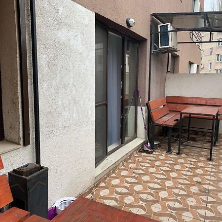 Ferdinand Apartment Constanta Luaran gambar