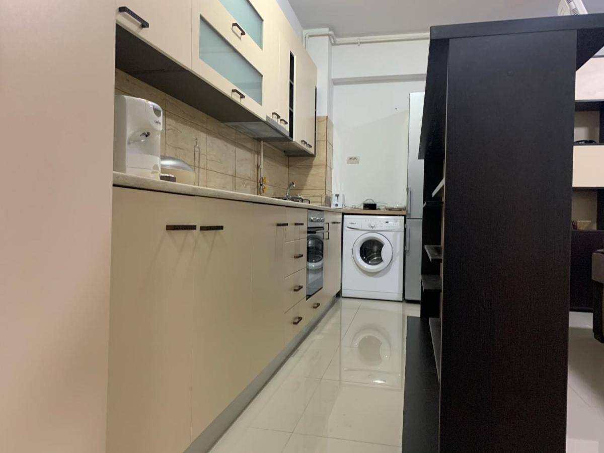 Ferdinand Apartment Constanta Luaran gambar