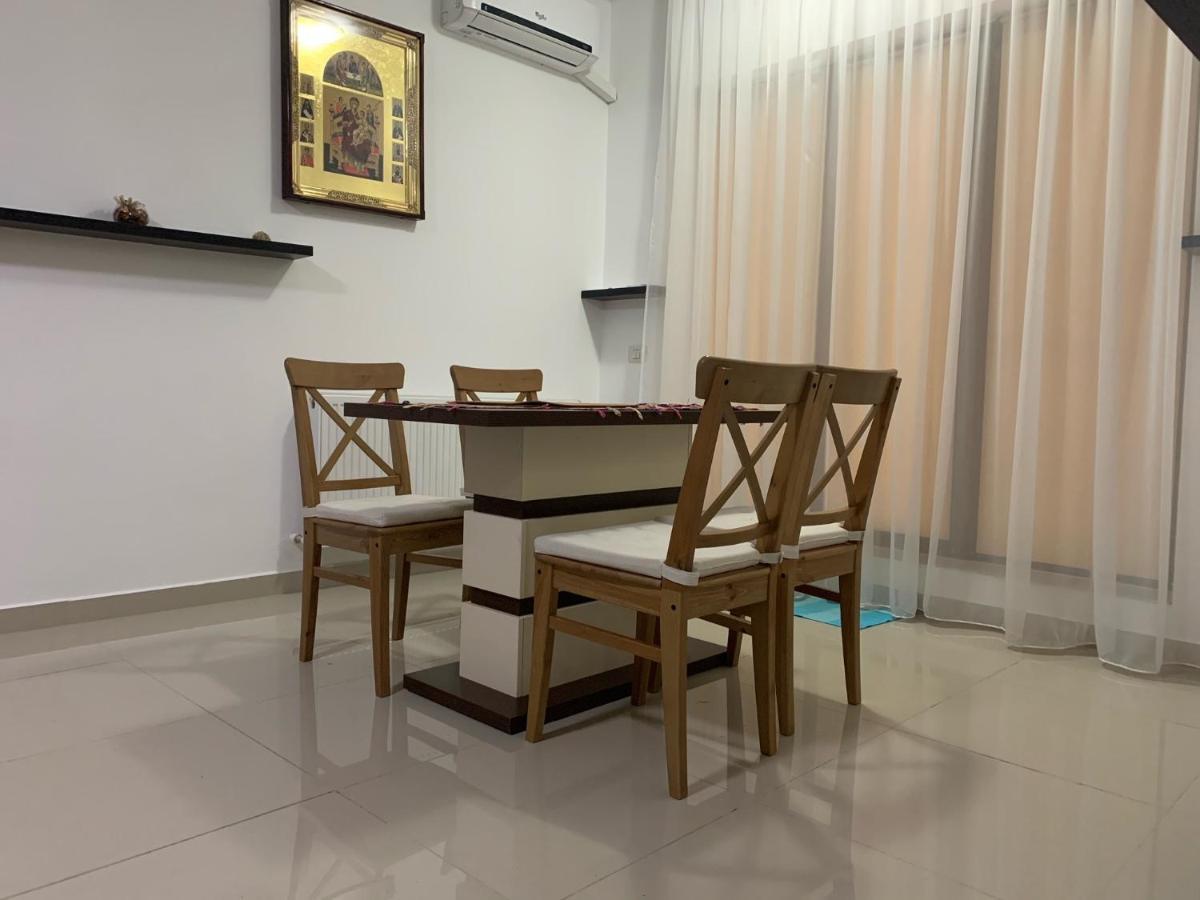 Ferdinand Apartment Constanta Luaran gambar